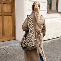 mini maxi moonbag leo macchiato